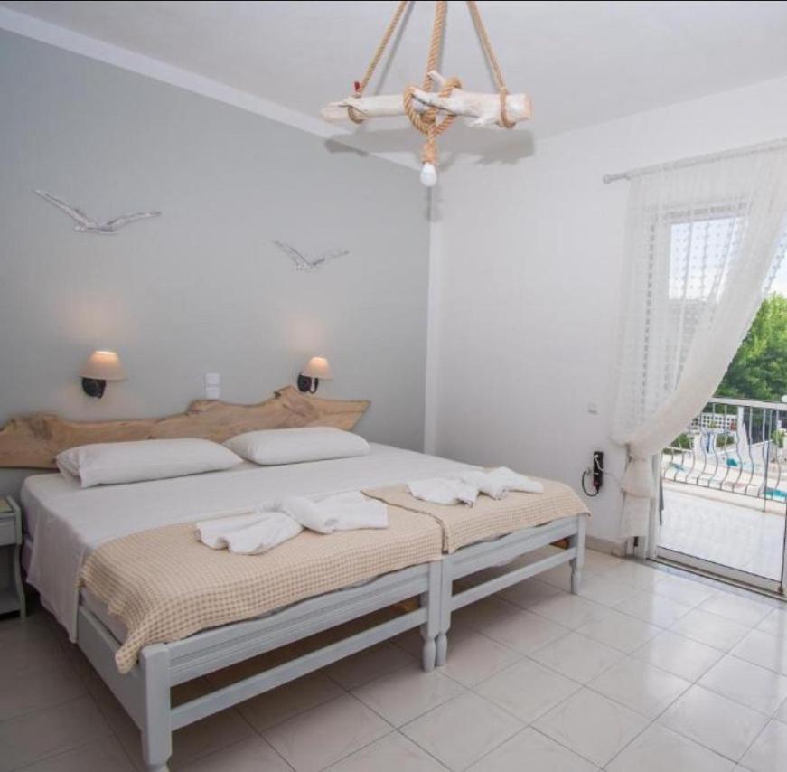 Alexandros Aparthotel Poros Town Exterior foto